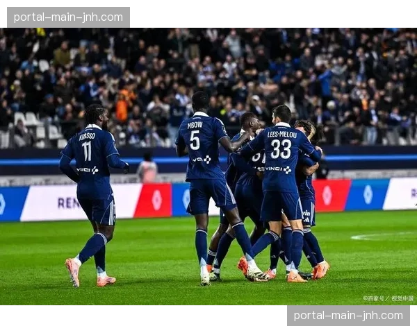 纪录片《巴黎1920》上映，讲述巴黎FC俱乐部的百年历史